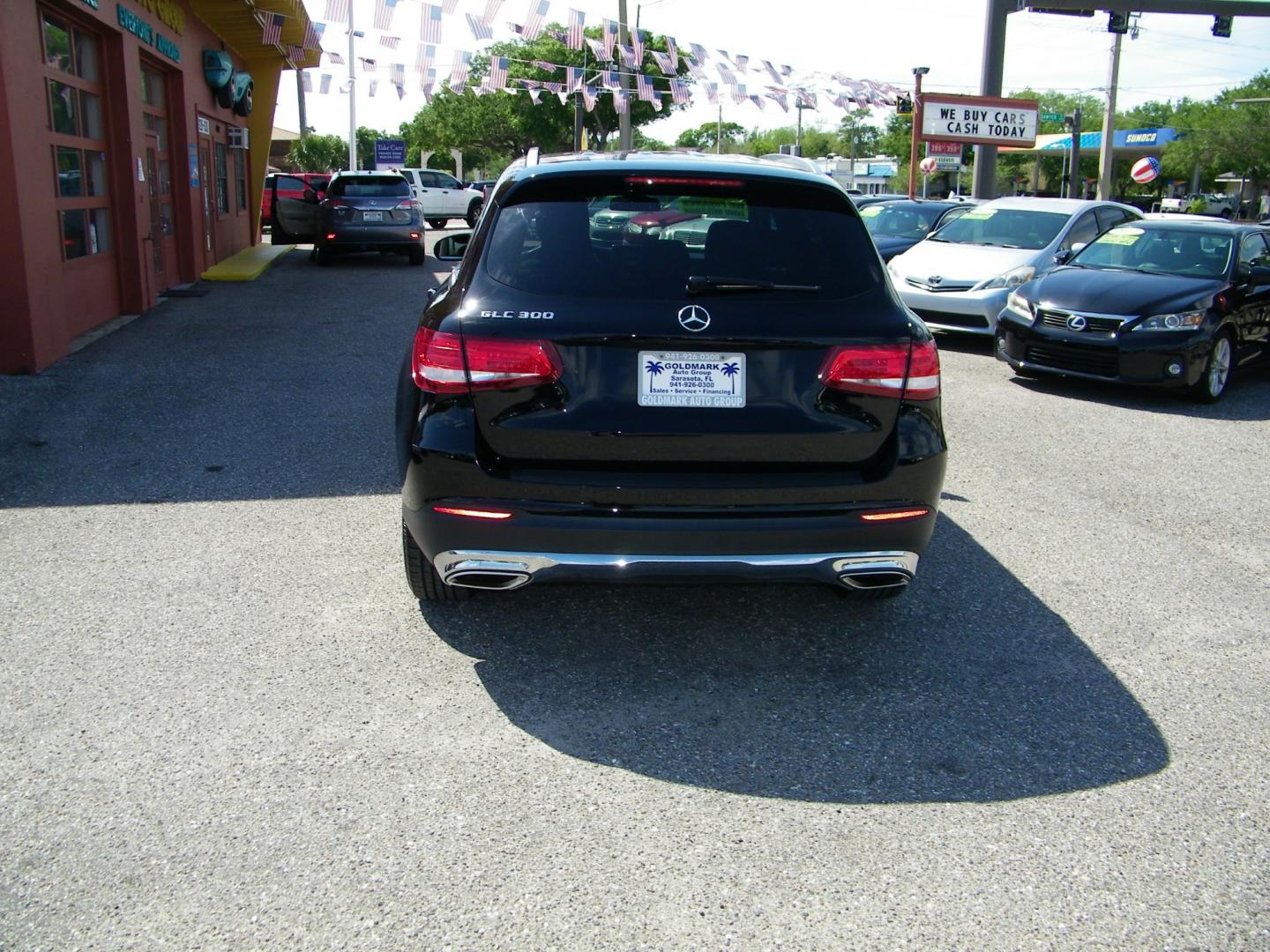 2017 Black /Black Mercedes-Benz GLC-Class GLC300 (WDC0G4JB5HF) with an 2.0L L4 DOHC 16V TURBO engine, 9A transmission, located at 4000 Bee Ridge Road, Sarasota, FL, 34233, (941) 926-0300, 27.298664, -82.489151 - Photo#4